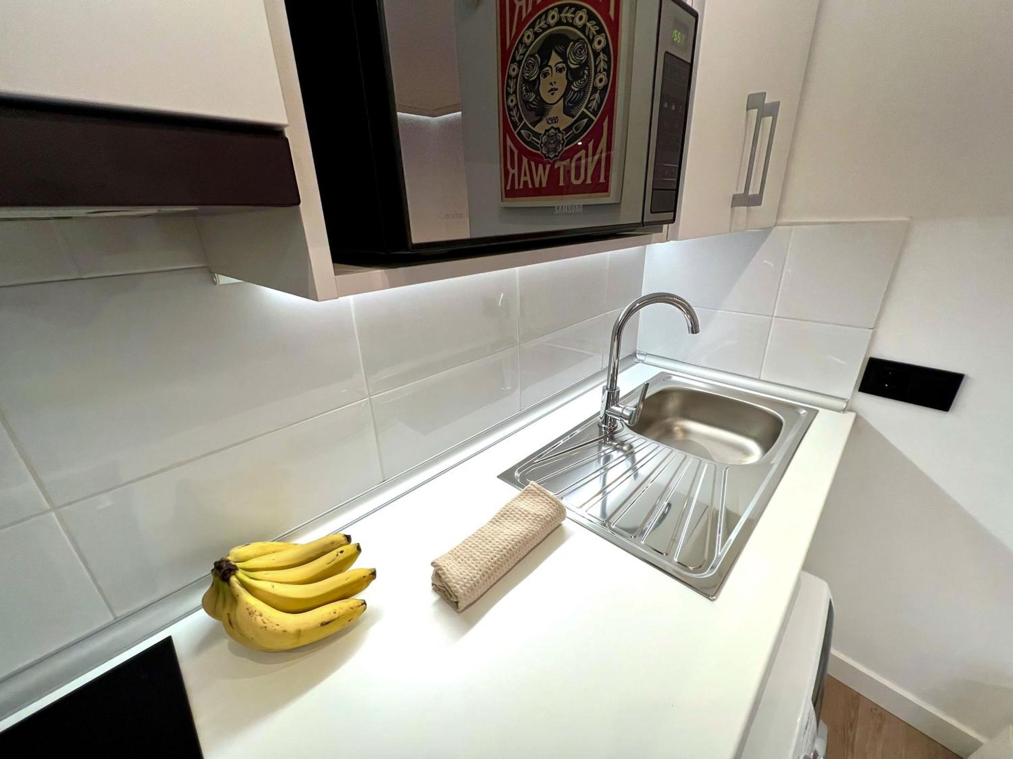 Apartment In The Heart Of Madrid-Piso En Malasana Buitenkant foto