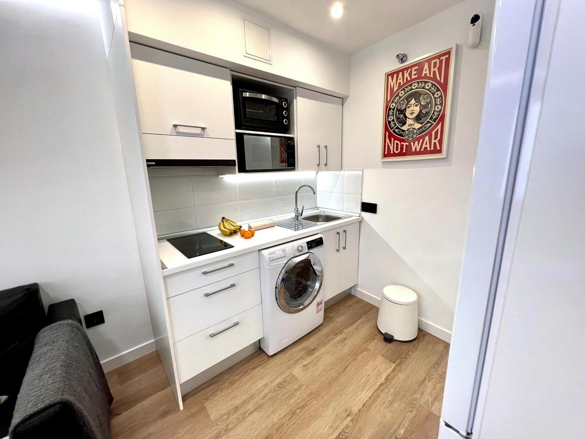 Apartment In The Heart Of Madrid-Piso En Malasana Buitenkant foto