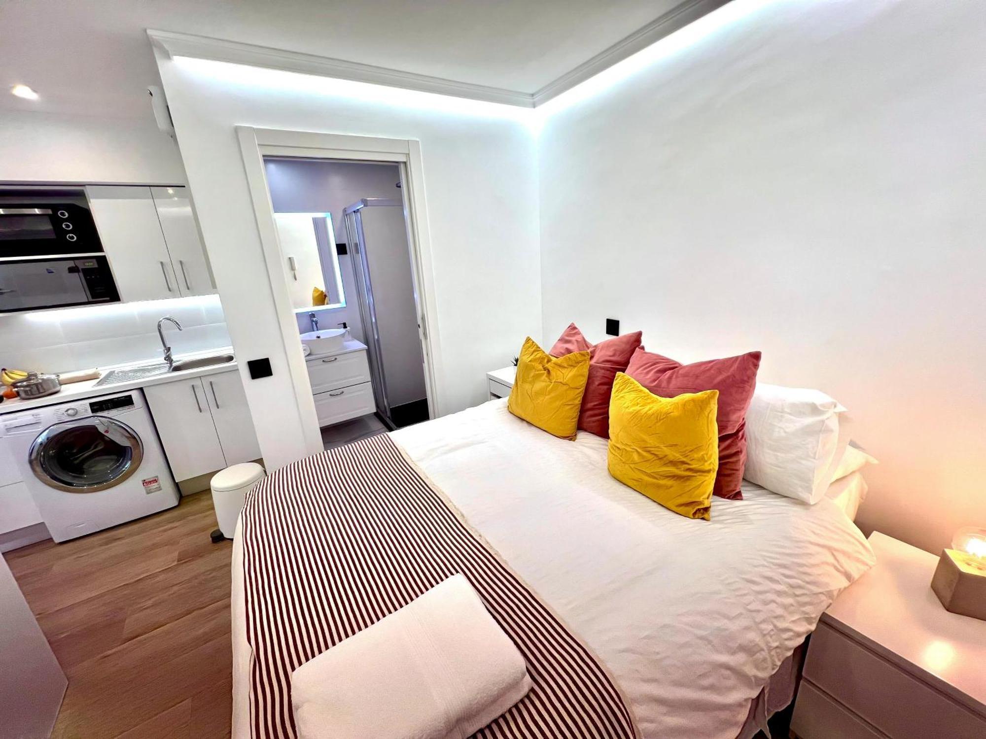 Apartment In The Heart Of Madrid-Piso En Malasana Buitenkant foto